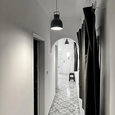 Stelios' Beachfront Retreat 度假居 Páros