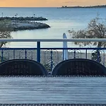 Stelios' Beachfront Retreat