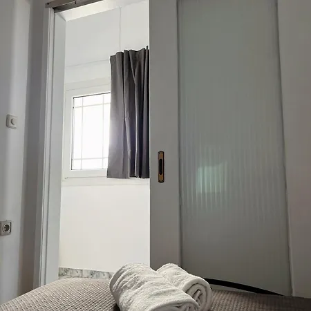 Stelios' Beachfront Retreat Ferienhaus