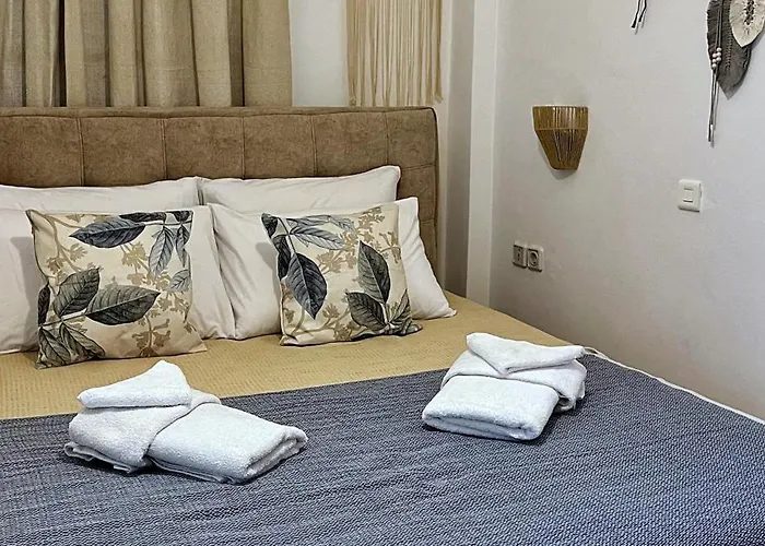 Stelios' Beachfront Retreat Páros