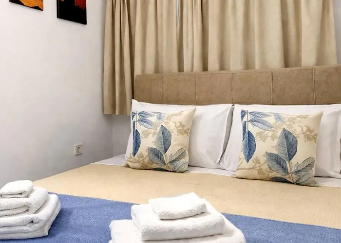 Stelios' Beachfront Retreat 度假居 Páros